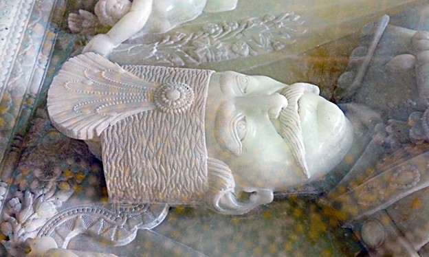 قبر ناصرالدین شاه کجاست